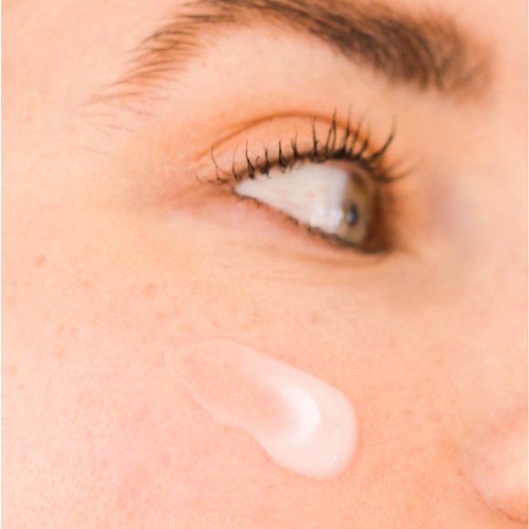 Dallas & James Skincare Co. Watermelon Dream Overnight Glow Mask full size - Picture 3 of 10